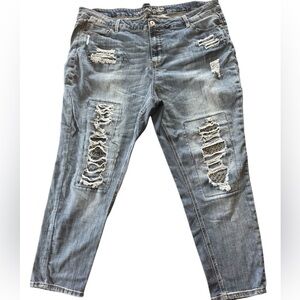 Vanilla Star Women's Distressed with embellishments Blue Jeans Sz 24W